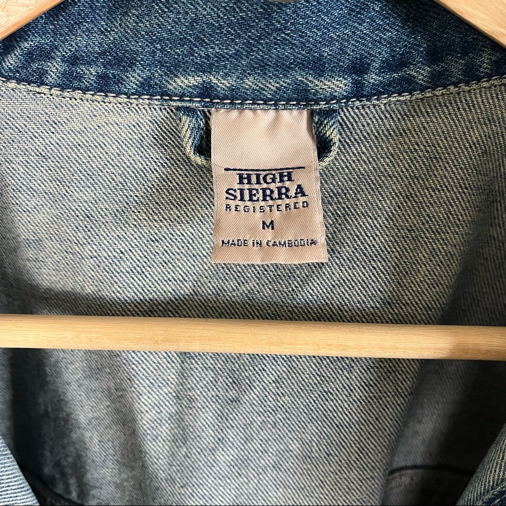 Cropped Denim Jacket Size M - Picture 4 of 4